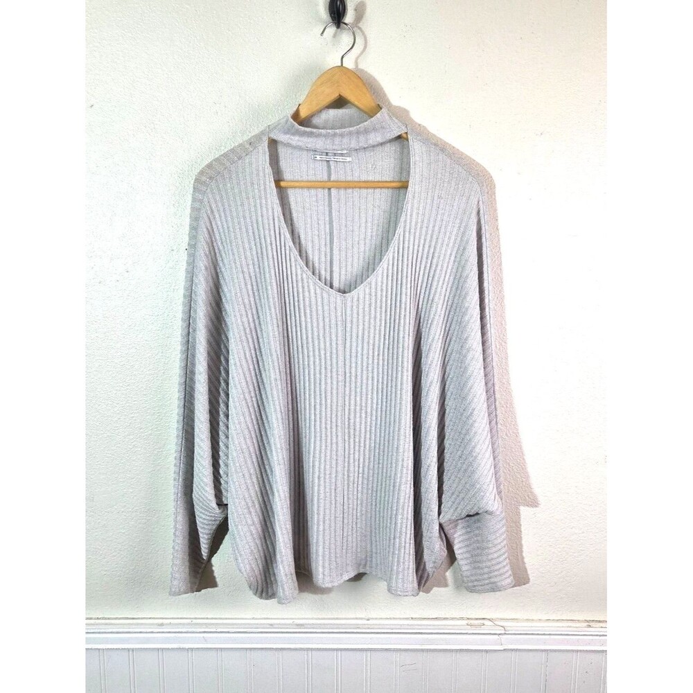 Urban Outfitters Gray Ribbed Dolman Sleeve Sweater Womens M V Neck Mock Neck